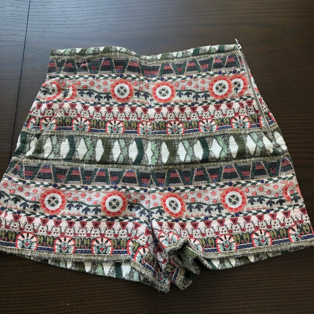 Zara High Waist Patterned Shorts in Cream, Olive & Coral